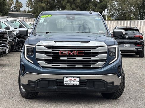 Used 2024 GMC Sierra 1500 SLE RWD image 2