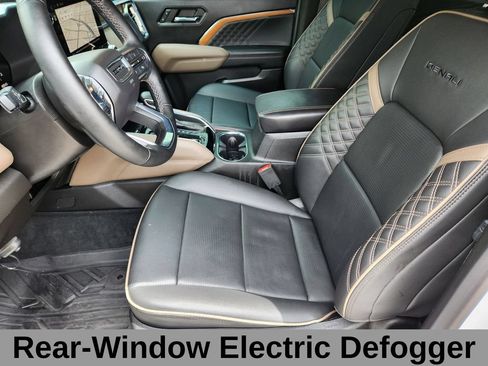 Used 2023 GMC Canyon Denali AWD/4WD image 10