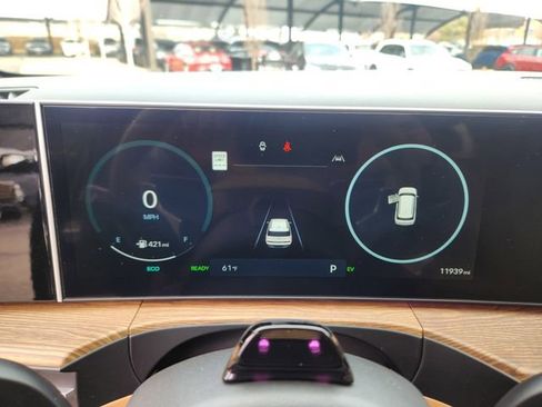 Used 2025 Hyundai Santa Fe Limited image 24