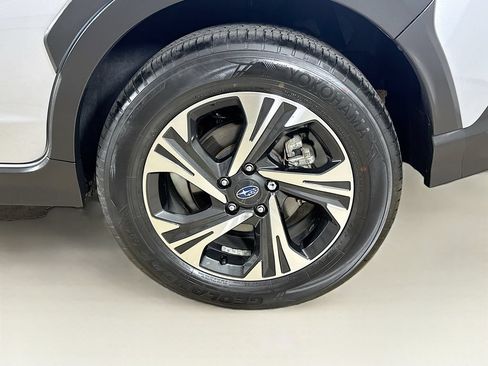 Certified 2024 Subaru Crosstrek 2.0i Premium AWD/4WD image 27