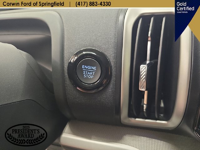 Certified 2025 Ford Expedition Active AWD/4WD image 33
