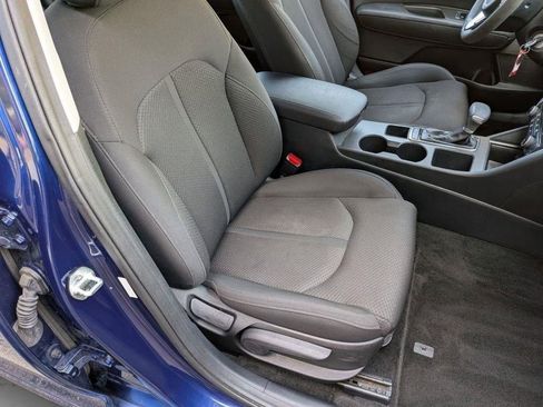 Used 2018 Kia Optima LX FWD image 24