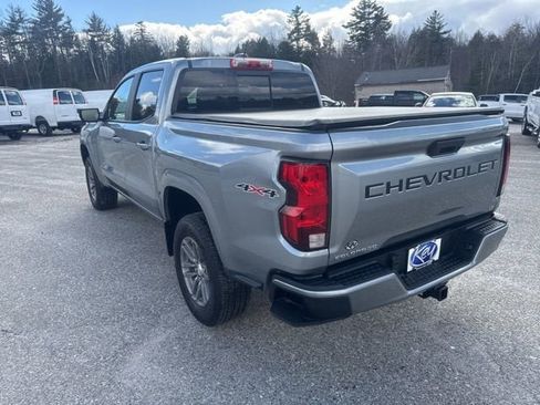 Used 2024 Chevrolet Colorado LT w/ LT Convenience Package AWD/4WD image 4