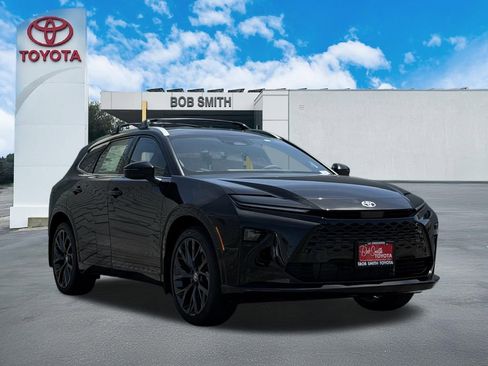 New 2026 Toyota Crown Signia w/ Advanced Technology Package AWD/4WD image 4