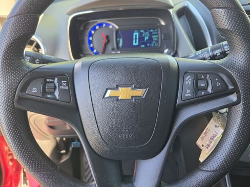 Used 2015 Chevrolet Trax LT w/ LPO, Cargo Package image 31