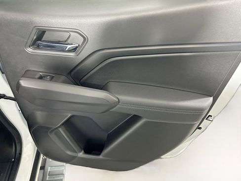 Used 2023 GMC Canyon Elevation w/ Convenience Package image 28