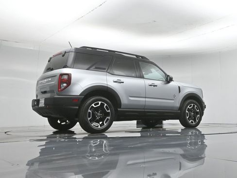 Certified 2022 Ford Bronco Sport Outer Banks w/ Tech Package AWD/4WD image 52