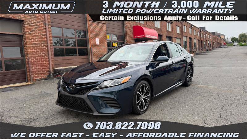 Used 2019 Toyota Camry SE FWD image 1