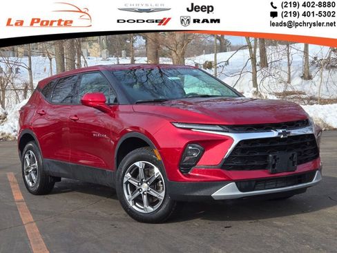 Used 2023 Chevrolet Blazer LT image 1