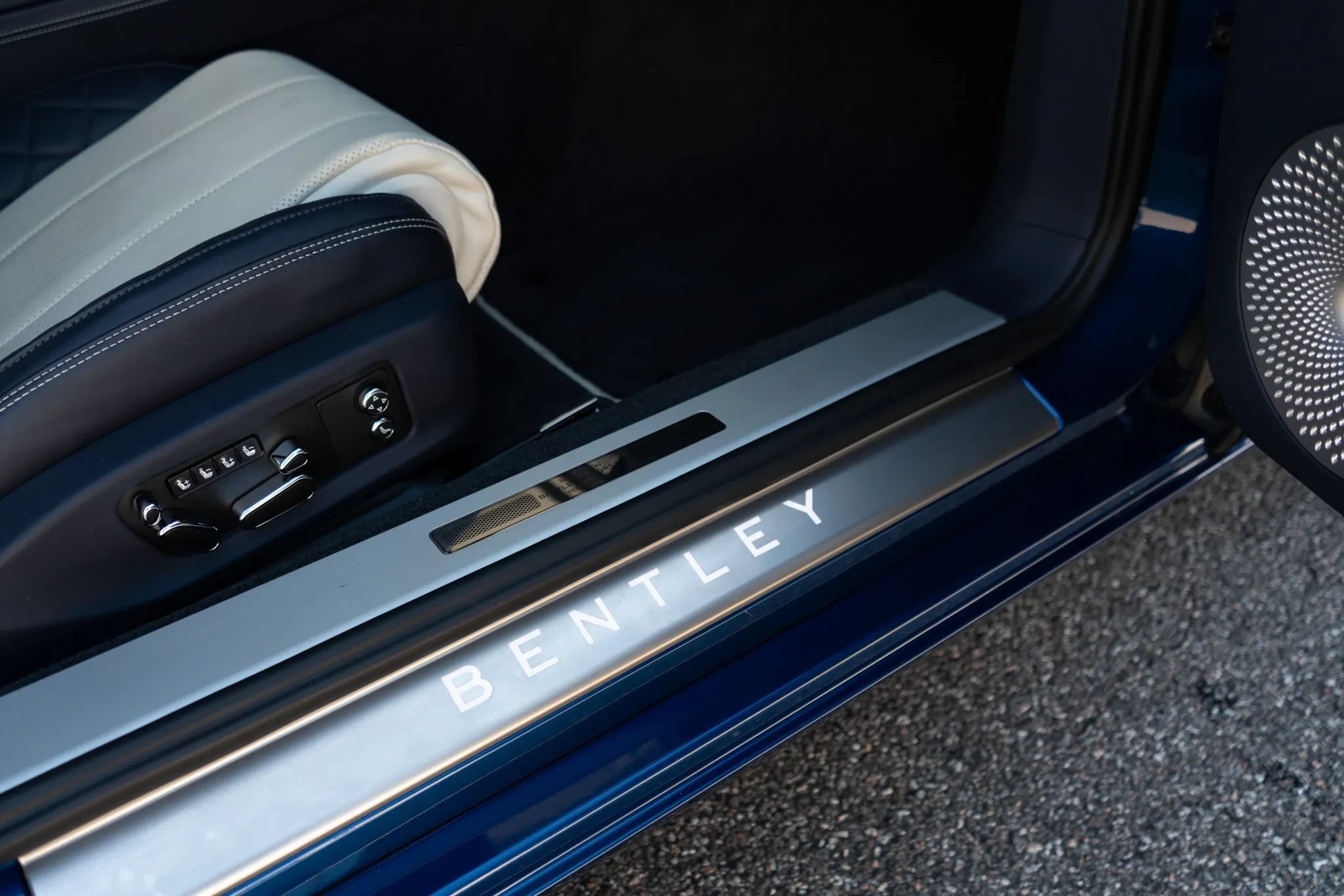 Used 2020 Bentley Continental GT AWD/4WD image 59