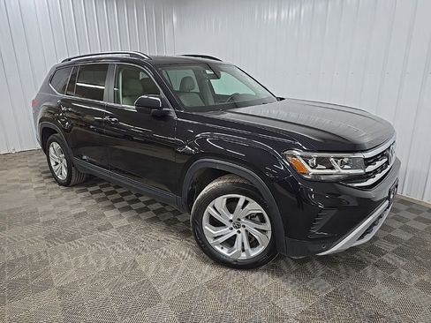 Used 2023 Volkswagen Atlas SE image 7