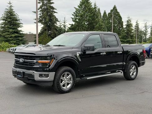 Used 2025 Ford F150 XLT w/ Equipment Group 301A Standard AWD/4WD image 7