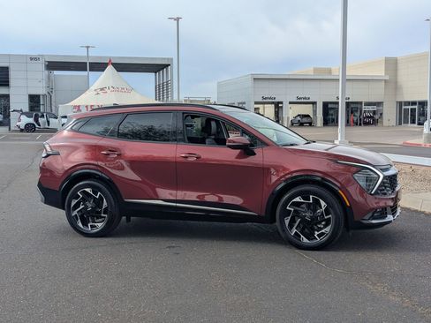 Used 2025 Kia Sportage SX image 6