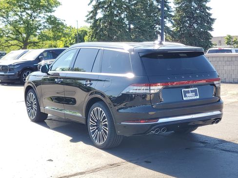 New 2026 Lincoln Aviator Black Label w/ Dynamic Handling Package AWD/4WD image 3