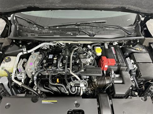 Certified 2025 Nissan Sentra SR image 24
