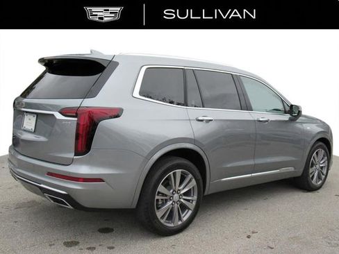 Certified 2024 Cadillac XT6 Premium Luxury image 7