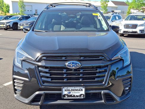 Certified 2023 Subaru Ascent Onyx Edition Limited AWD/4WD image 2