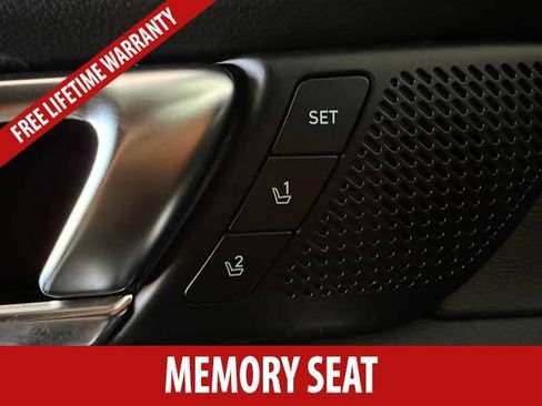 Used 2023 Kia Telluride AWD image 9