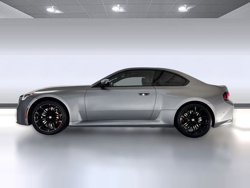 Used 2024 BMW M2 w/ Lighting Package image 2