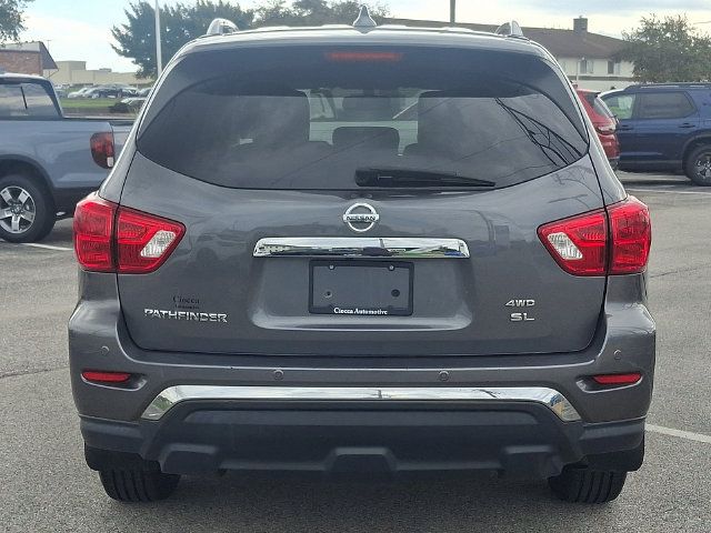 Used 2019 Nissan Pathfinder SL AWD/4WD image 6
