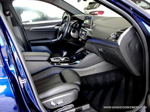 Used 2022 BMW X4 xDrive30i w/ M Sport Package 2 image 33