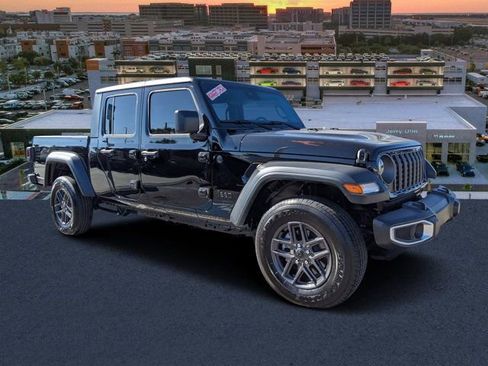 New 2025 Jeep Gladiator Sport image 1