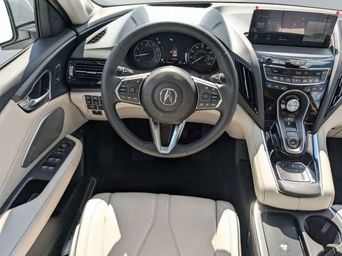 Certified 2025 Acura RDX SH-AWD w/ Advance Package image 17