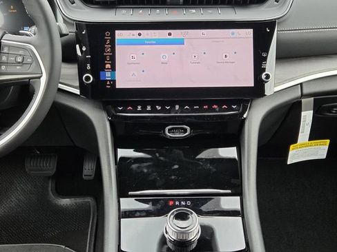 New 2026 Jeep Grand Cherokee Altitude RWD image 13