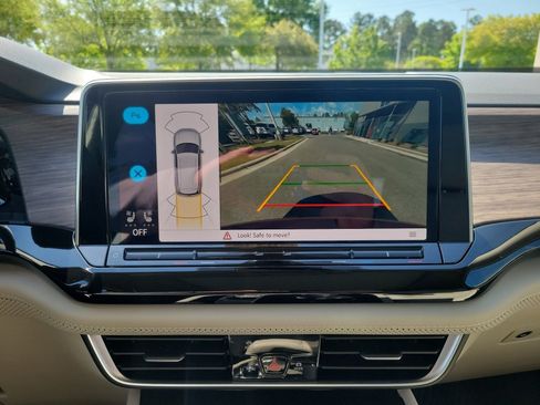 New 2025 Volkswagen Atlas SEL image 19