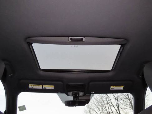 Certified 2023 Honda Passport TrailSport image 25