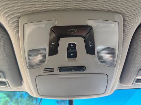 Used 2016 Toyota Sienna XLE w/ XLE Navigation Package AWD/4WD image 24