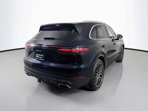 Certified 2023 Porsche Cayenne AWD/4WD image 7