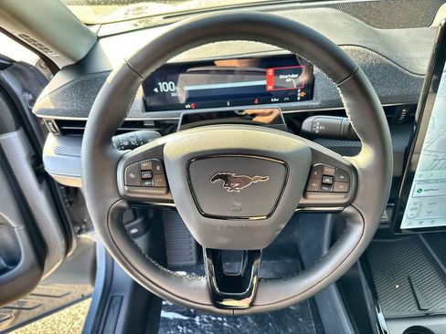 New 2025 Ford Mustang Mach-E Premium image 17