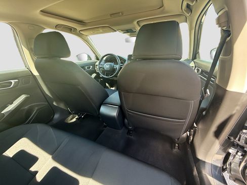 Certified 2023 Honda Civic EX image 28