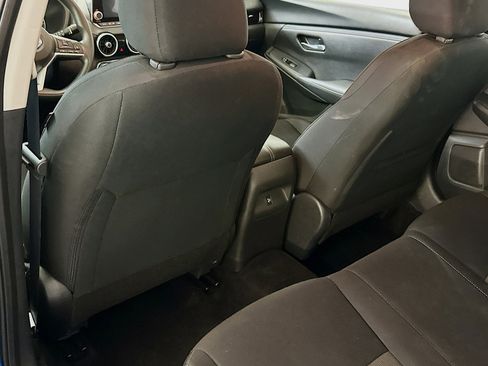 Used 2024 Nissan Sentra SV image 27