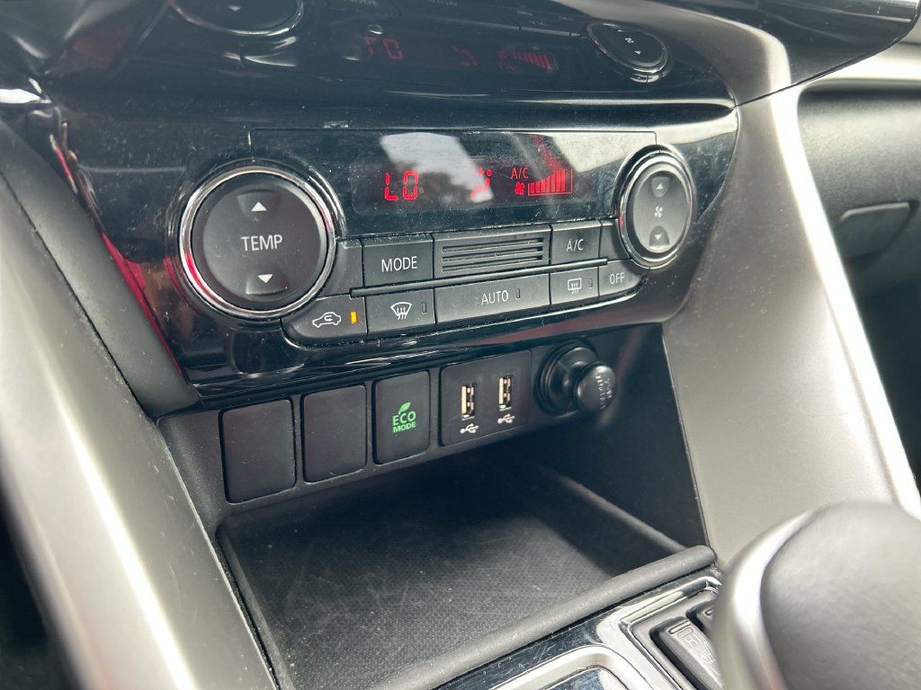 Used 2024 Mitsubishi Eclipse Cross LE AWD/4WD image 23