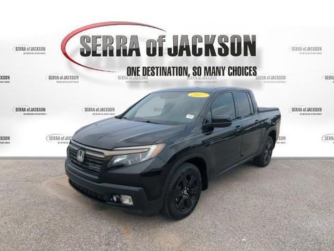 Used 2017 Honda Ridgeline Black Edition image 4