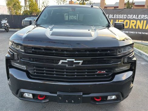 Used 2019 Chevrolet Silverado 1500 LT Trail Boss AWD/4WD image 3