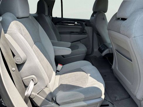 Used 2017 Buick Enclave Convenience FWD image 18