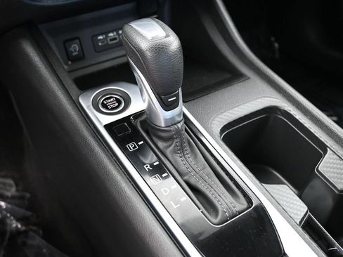 Used 2024 Nissan Sentra SV FWD image 22