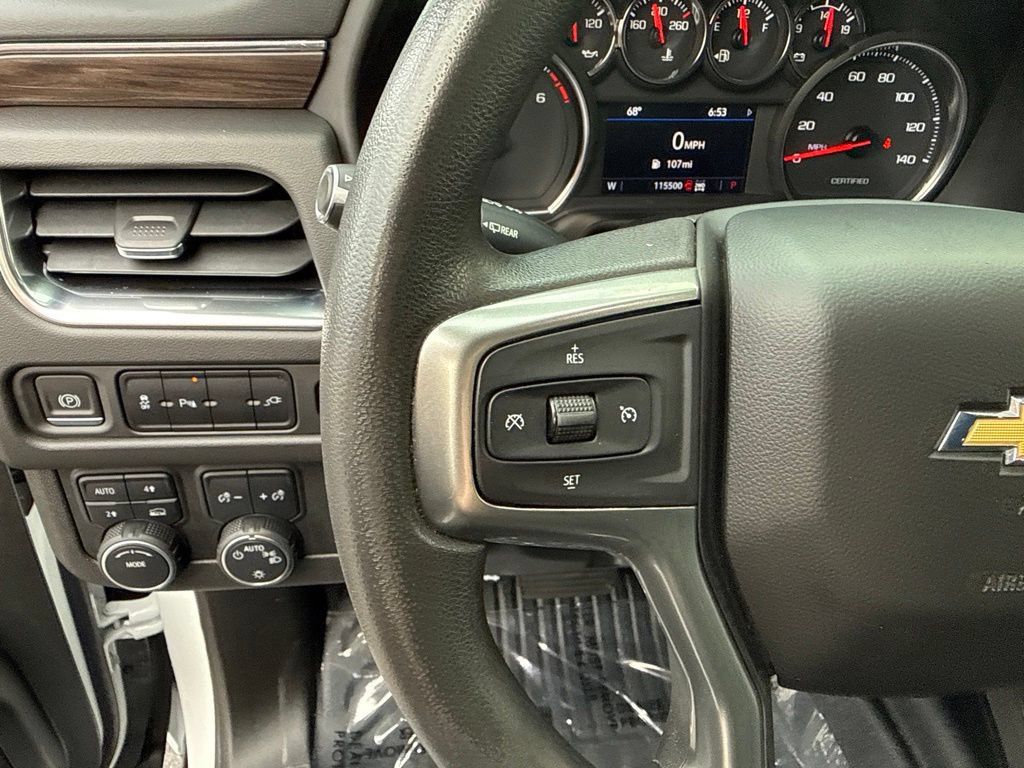 Used 2022 Chevrolet Tahoe 4WD image 16