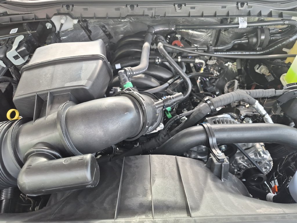 New 2026 Ford F350 Lariat w/ Lariat Premium Package AWD/4WD image 28