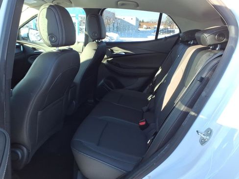 Certified 2025 Buick Encore GX Preferred image 13