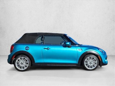 Used 2020 MINI Cooper S image 4