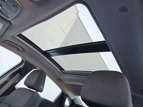 Used 2024 Chevrolet Malibu LT image 6