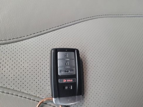 Used 2020 Acura ILX Premium Pkg image 32