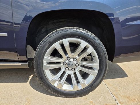Used 2019 GMC Yukon XL Denali w/ Denali Ultimate Package AWD/4WD image 42