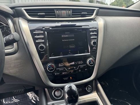 Used 2023 Nissan Murano SV w/ SV Midnight Edition Package FWD image 20