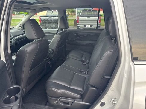 Used 2022 Honda Pilot EX-L image 10