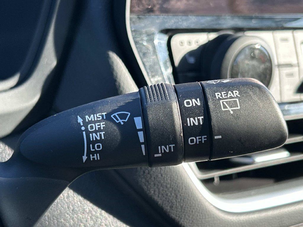 Used 2026 Toyota Grand Highlander XLE FWD image 37
